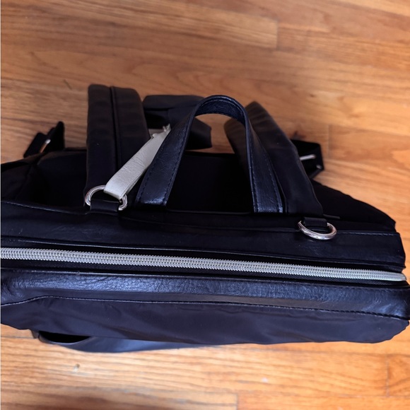 COPY - Barely used: BEIS Black Diaper Backpack (minimal wear) - Picture 10 of 16